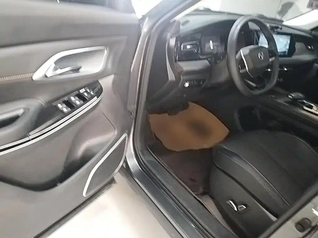 Changan X7 PLUS 2024 1.5T Automatic Premium 7-seater — миниатюра 16