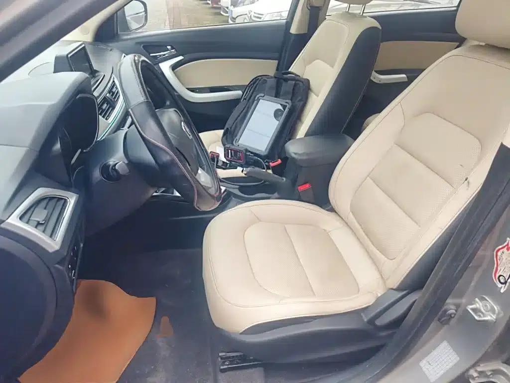 Yuexiang V7 2016 1.6L Manual Enjoyment Edition (National V Emission Standard) — миниатюра 11