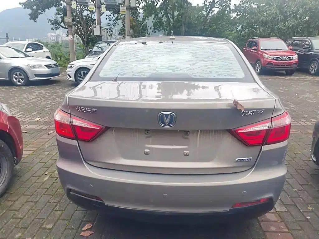 Yuexiang V7 2016 1.6L Manual Enjoyment Edition (National V Emission Standard) — миниатюра 4