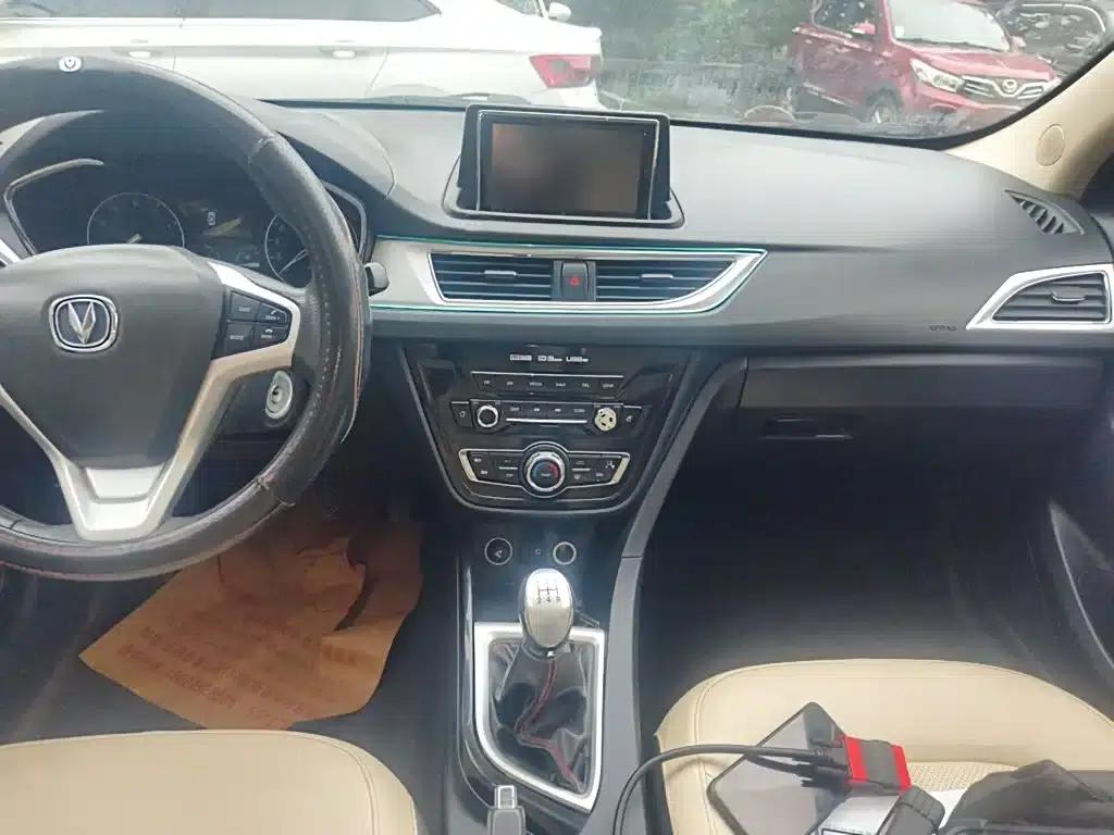 Yuexiang V7 2016 1.6L Manual Enjoyment Edition (National V Emission Standard) — миниатюра 9