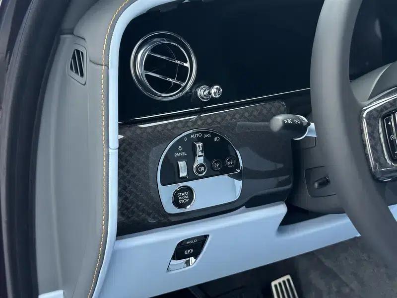 2025 Cullinan Series II Black Badge Disruptor — миниатюра 27