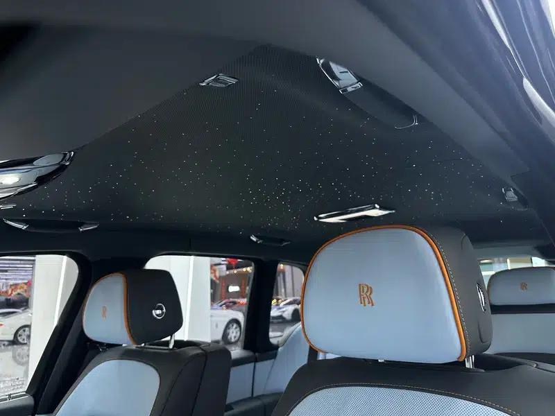 2025 Cullinan Series II Black Badge Disruptor — миниатюра 36
