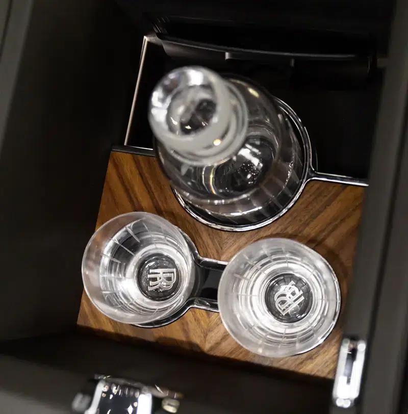 2022 Cullinan 6.7T Automatic AWD 4-seater — миниатюра 8