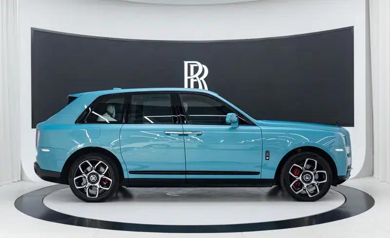 2018 Cullinan, four-seater version — миниатюра 7