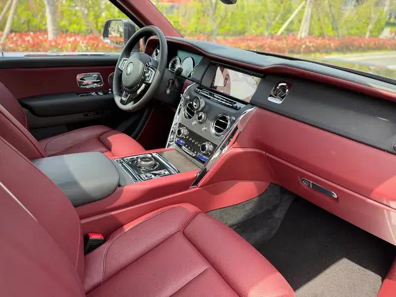 2018 Cullinan 5-seater — миниатюра 12
