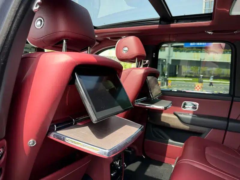 2018 Cullinan 5-seater — миниатюра 21