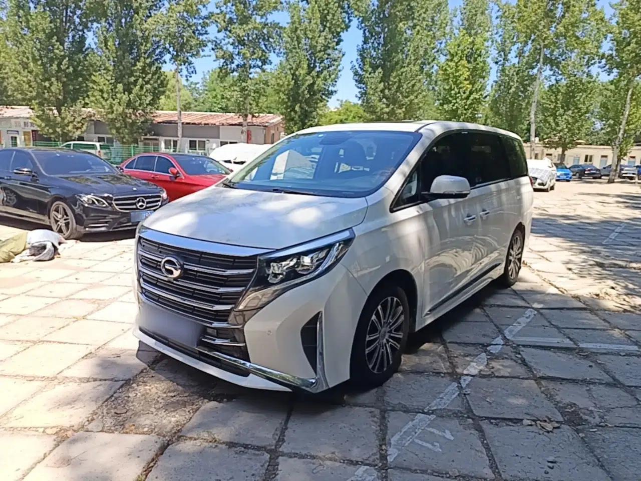 GAC Trumpchi M8 2021 Lingxiu Series 390T Deluxe Edition — миниатюра 1