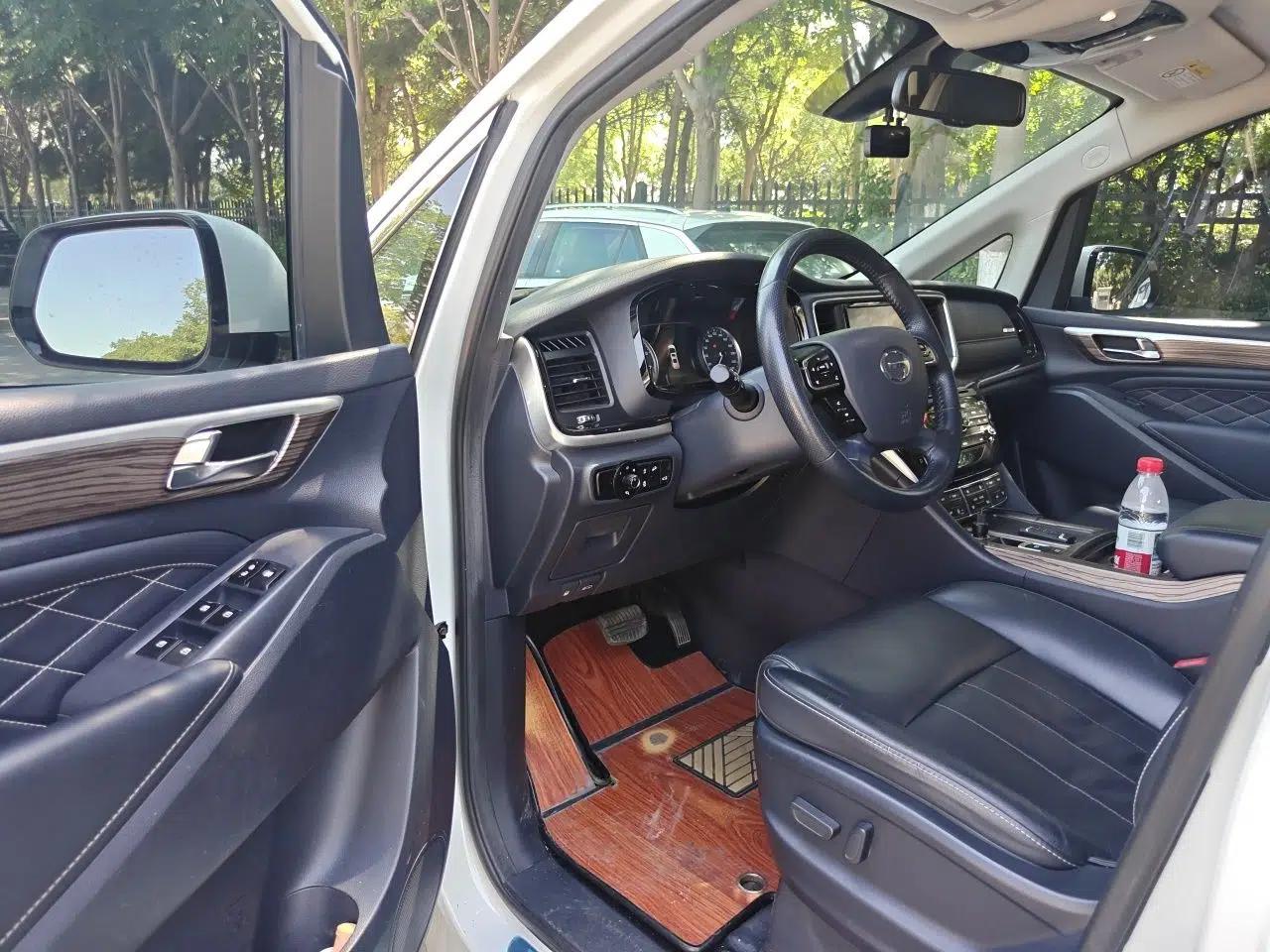 GAC Trumpchi M8 2018 320T Luxury Edition — миниатюра 16