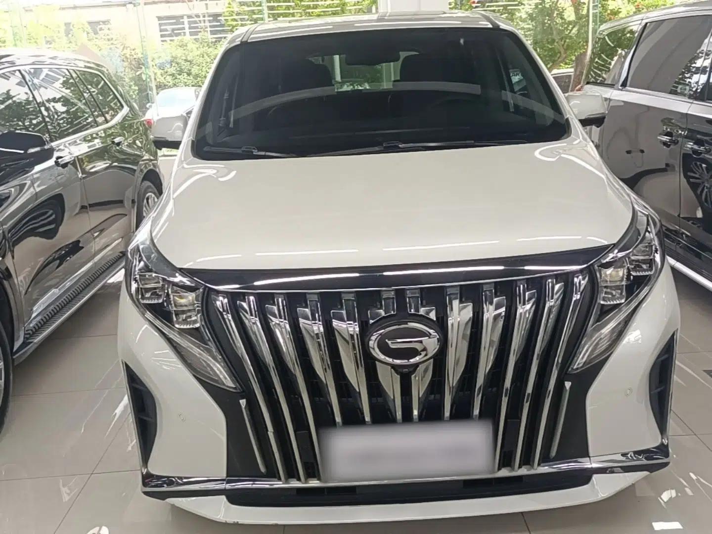 GAC Trumpchi M8 2023 Lingxiu Series 390T Ultimate Edition — миниатюра 2