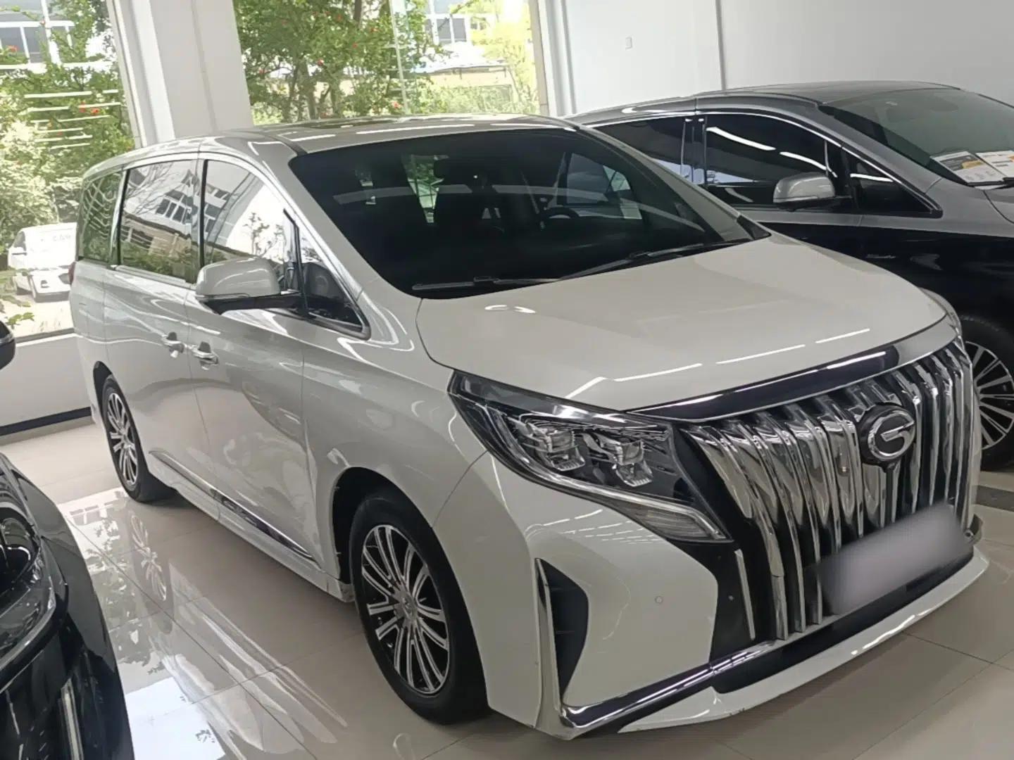 GAC Trumpchi M8 2023 Lingxiu Series 390T Ultimate Edition — миниатюра 3