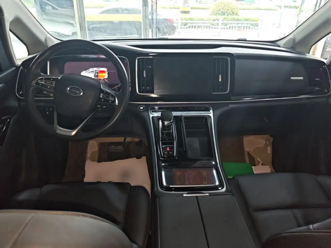 GAC Trumpchi M8 2021 Master Series 390T Ultimate Edition — миниатюра 17