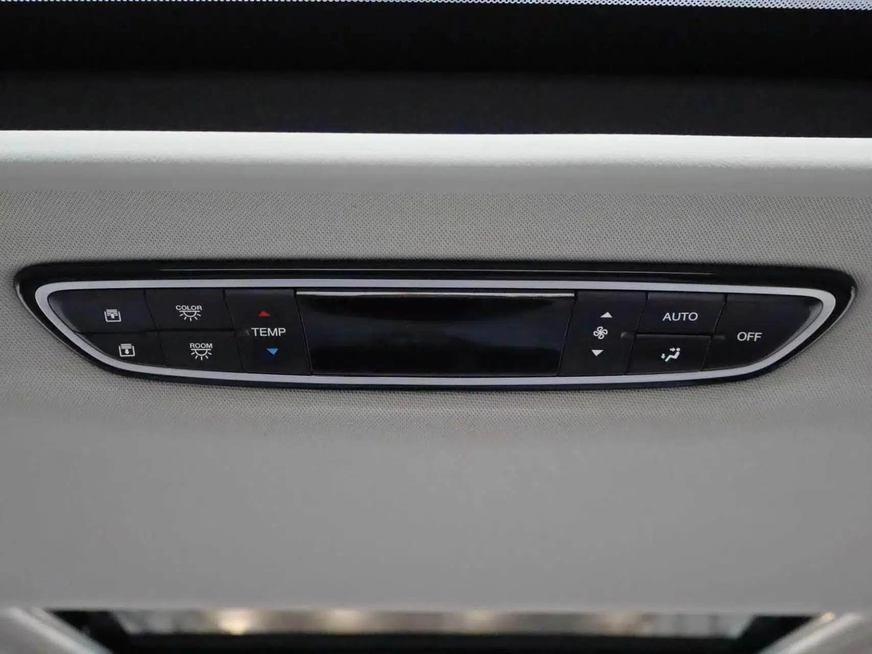 GAC Trumpchi M8 2020 Flagship Model 390T Supreme Edition — миниатюра 10