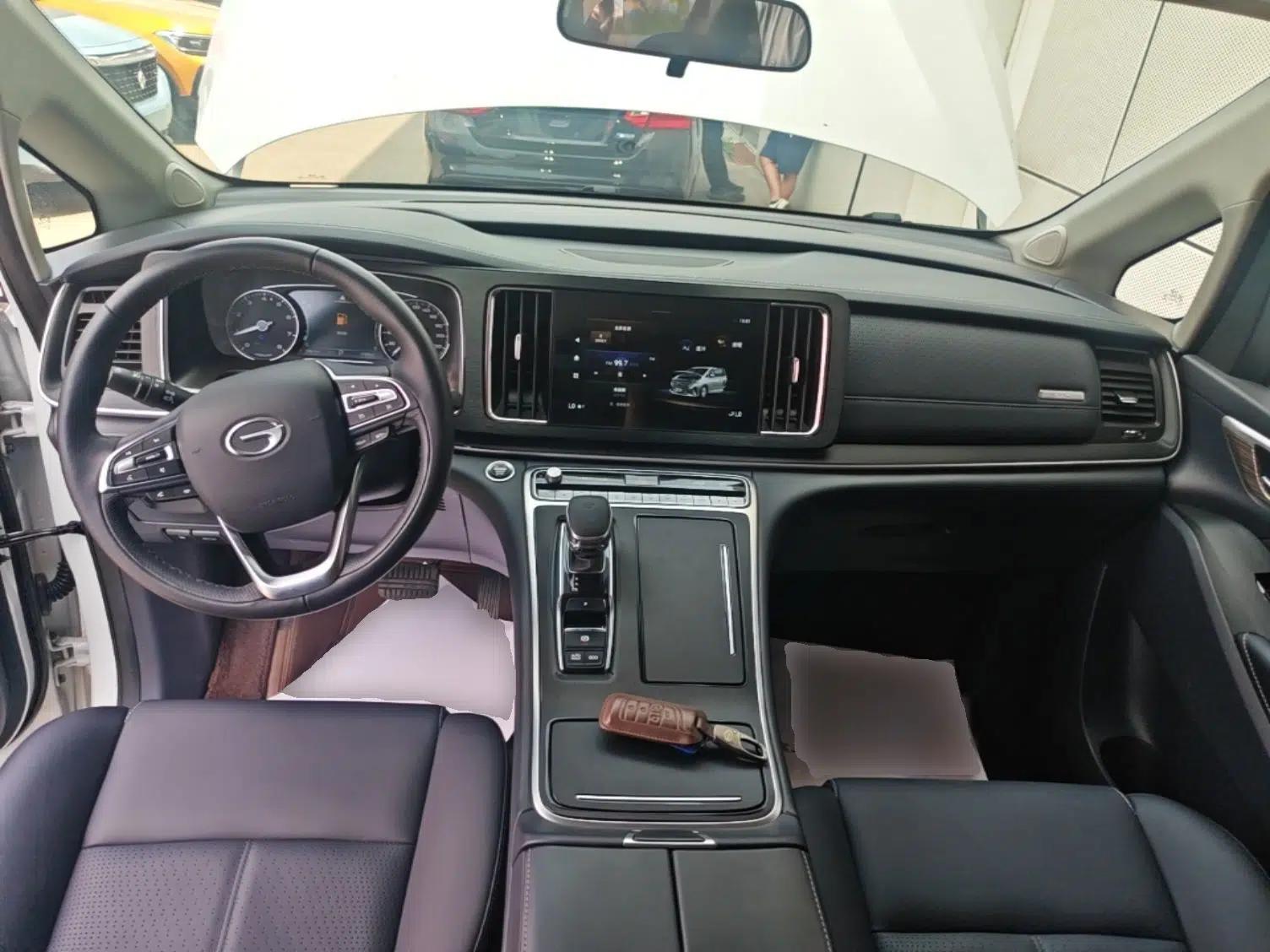 GAC Trumpchi M8 2024 Lingxiu Series 390T Deluxe Edition — миниатюра 12