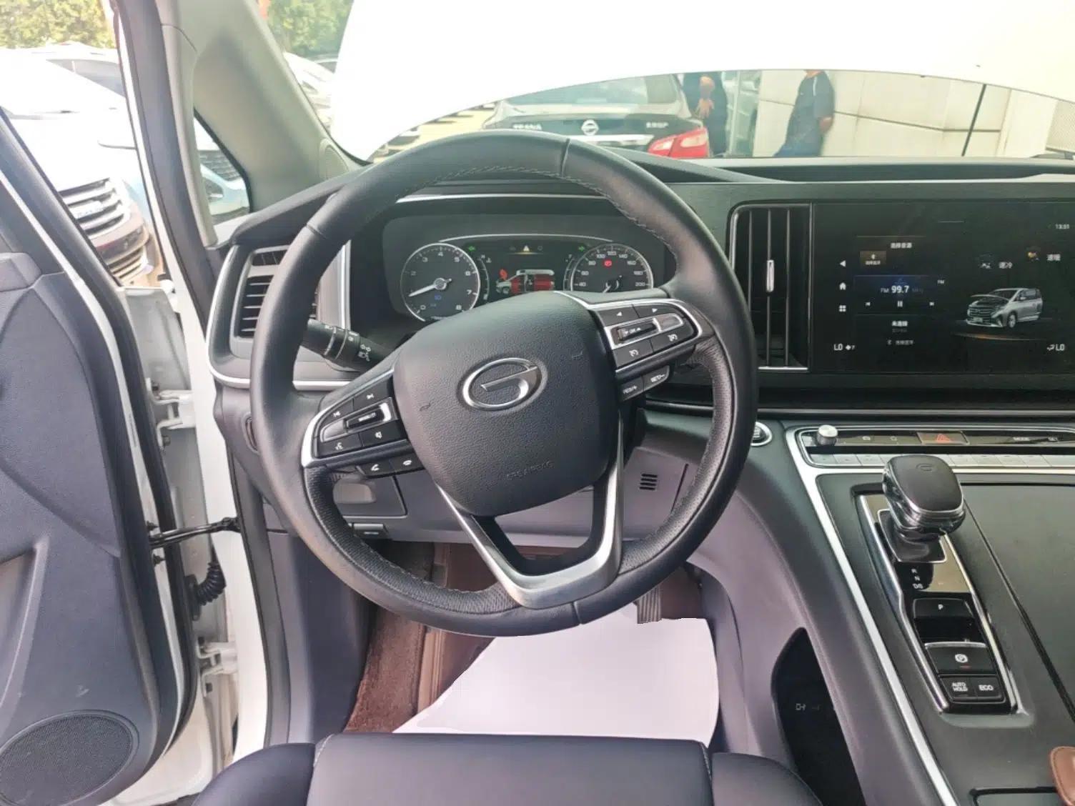GAC Trumpchi M8 2024 Lingxiu Series 390T Deluxe Edition — миниатюра 13