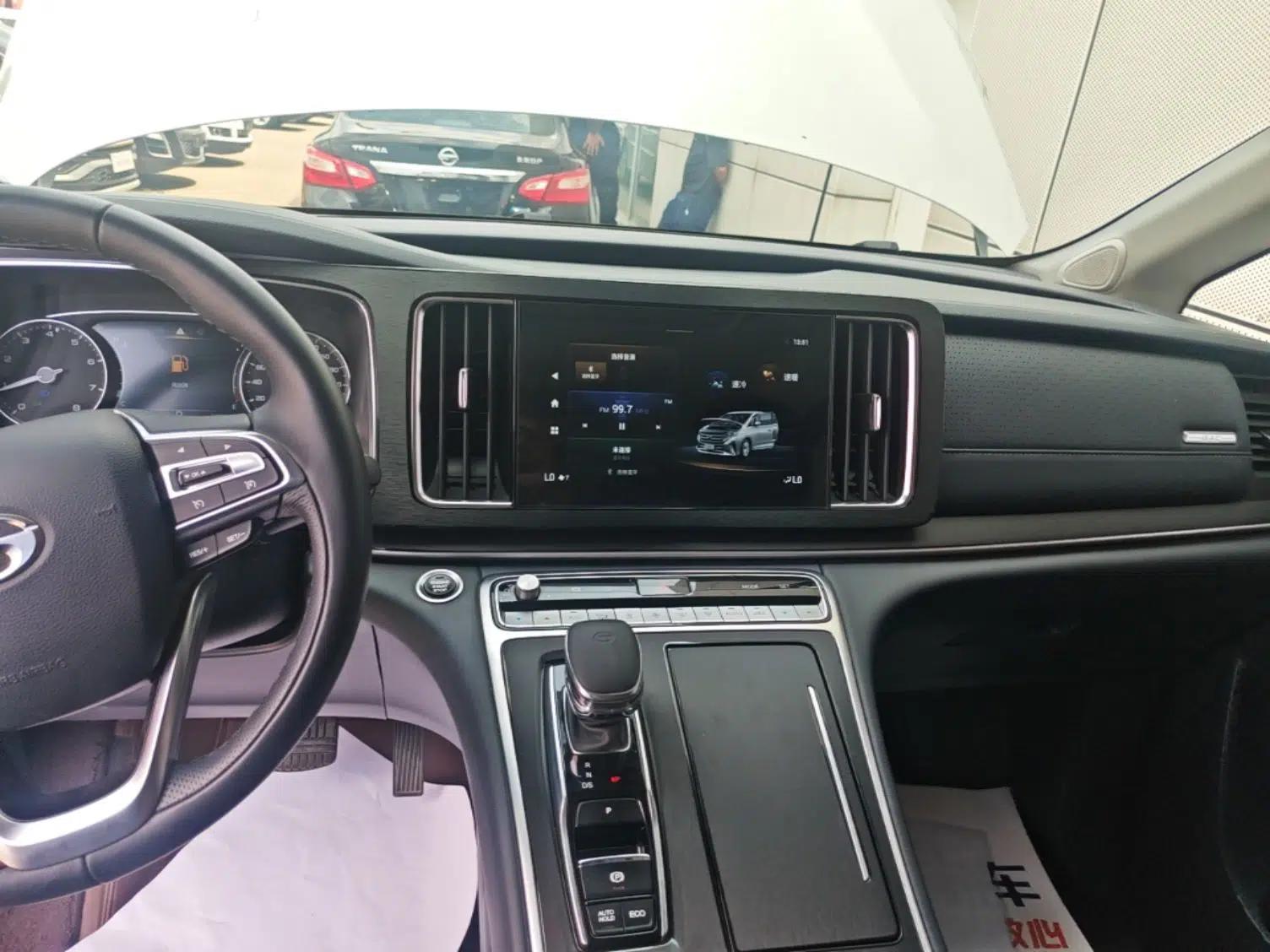 GAC Trumpchi M8 2024 Lingxiu Series 390T Deluxe Edition — миниатюра 15