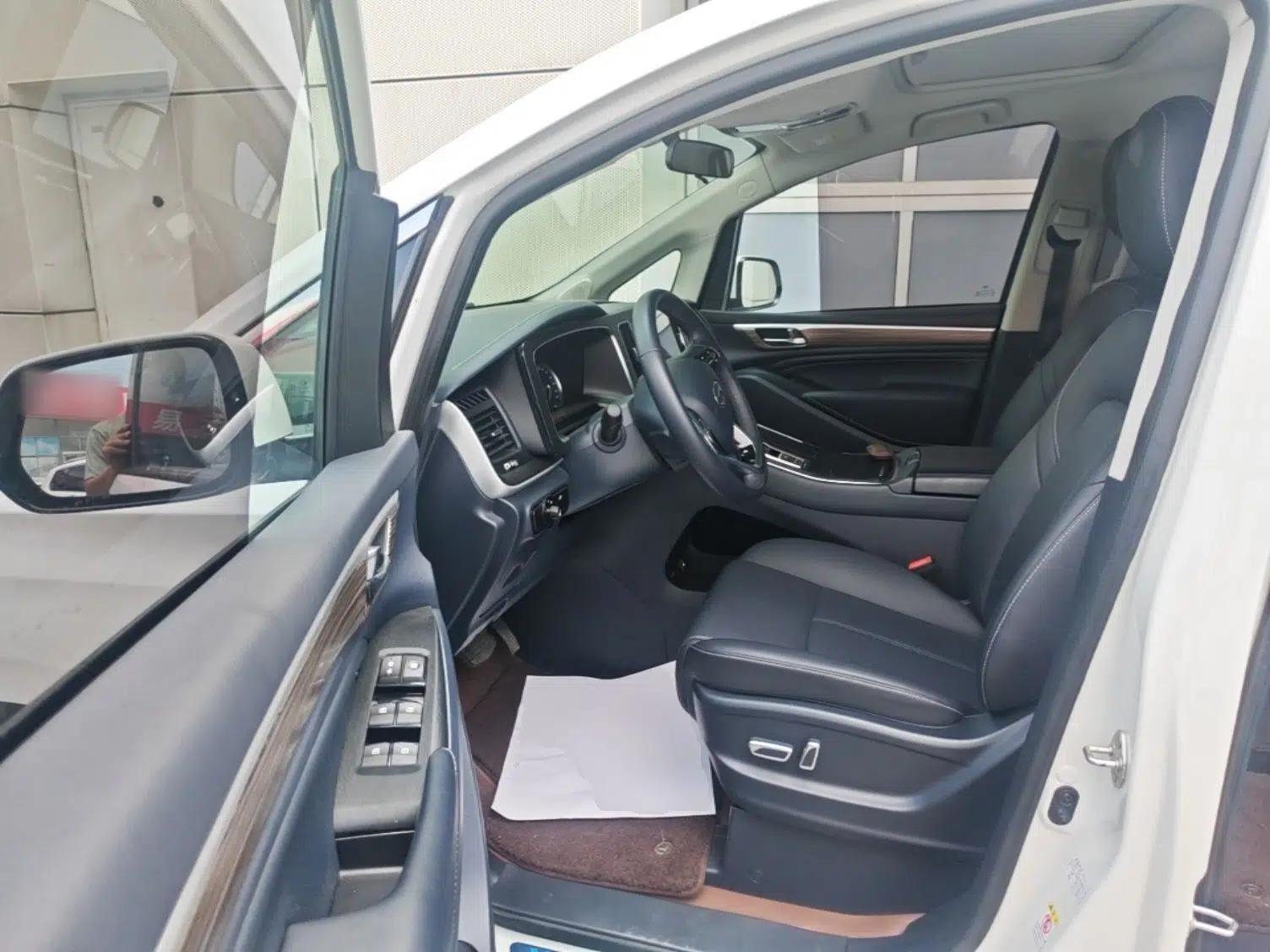 GAC Trumpchi M8 2024 Lingxiu Series 390T Deluxe Edition — миниатюра 18