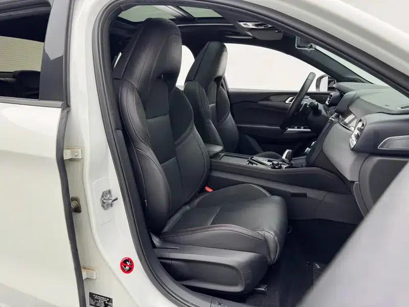 Lynk & Co 03 2019 Facelift 1.5TD DCT Sport Edition — миниатюра 21