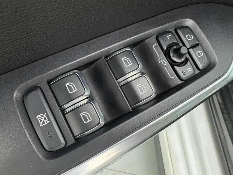 Lynk & Co 03 2019 Facelift 1.5TD DCT Sport Edition — миниатюра 26