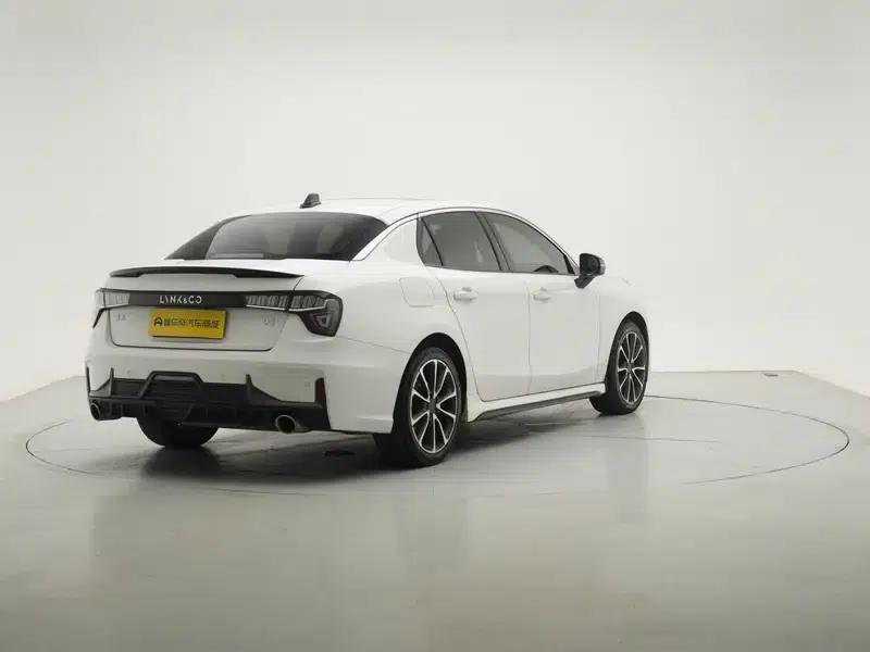 Lynk & Co 03 2019 Facelift 1.5TD DCT Sport Edition — миниатюра 7