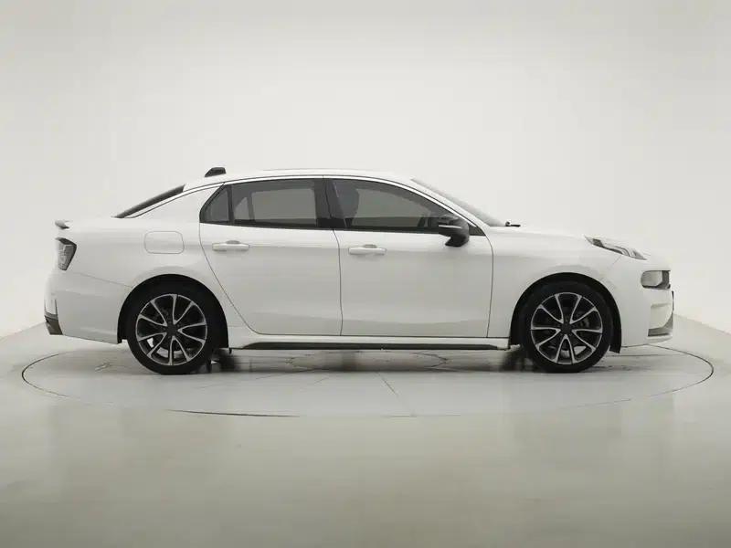 Lynk & Co 03 2019 Facelift 1.5TD DCT Sport Edition — миниатюра 8