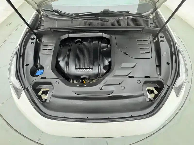 Lynk & Co 03 2019 Facelift 1.5TD DCT Sport Edition — миниатюра 10