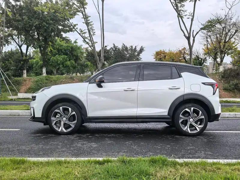 Lynk & Co 06 2023 Remix 1.5T Halo — миниатюра 4