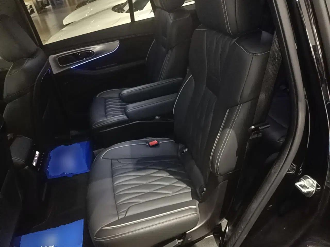 GAC Trumpchi GS8 2022 Double-Energy Series 2.0TM Two-Wheel Drive Prestige Edition (6 Seats) — миниатюра 20