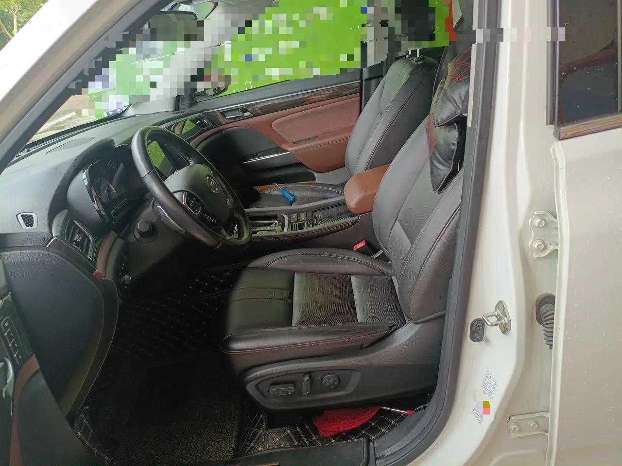 GAC Trumpchi GS8 2017 320T Two-Wheel Drive Luxury Smart Connectivity Version (7 Seats) — миниатюра 15