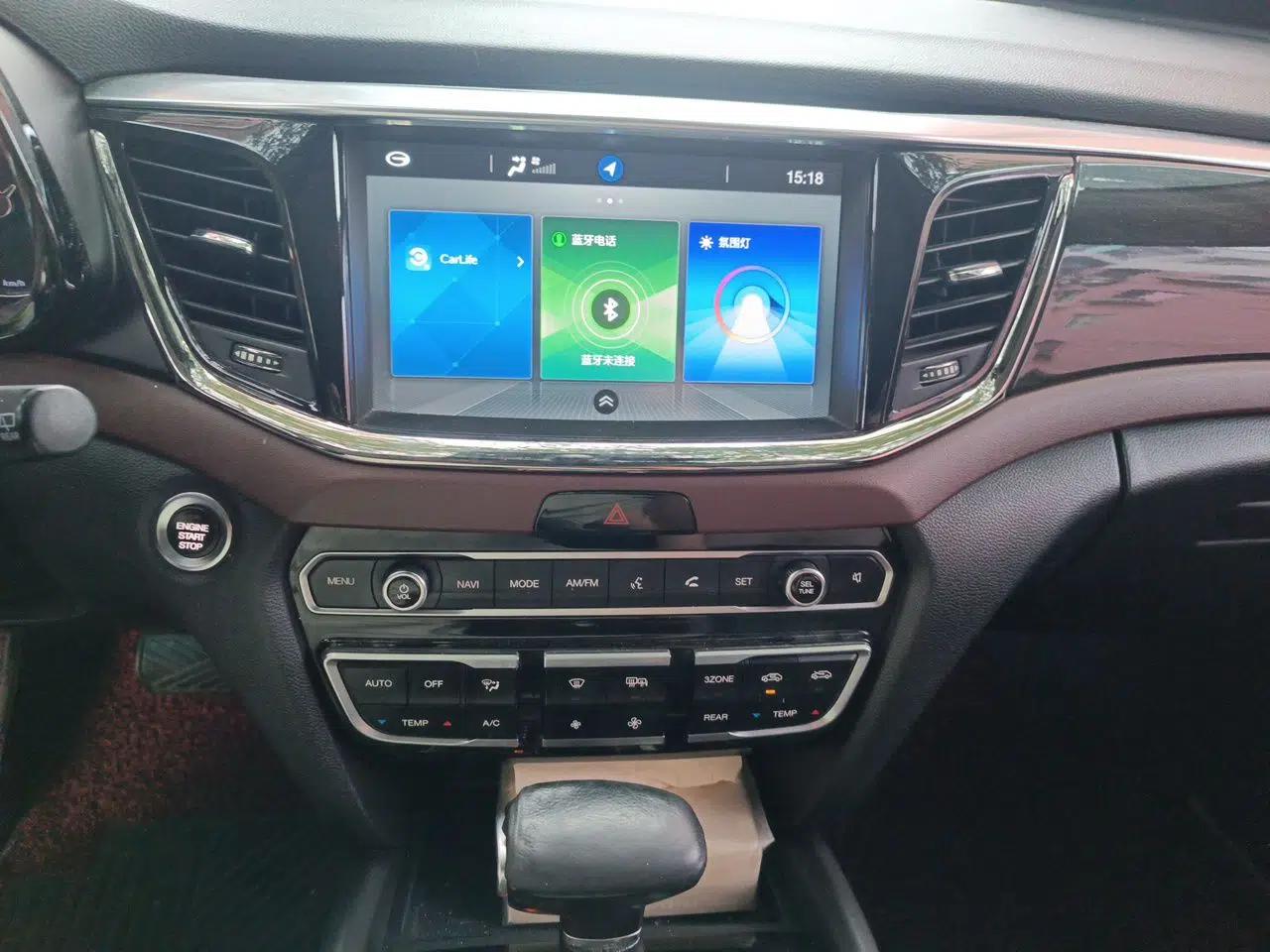 GAC Trumpchi GS8 2017 320T Two-Wheel Drive Luxury Smart Connectivity Version (7 Seats) — миниатюра 13