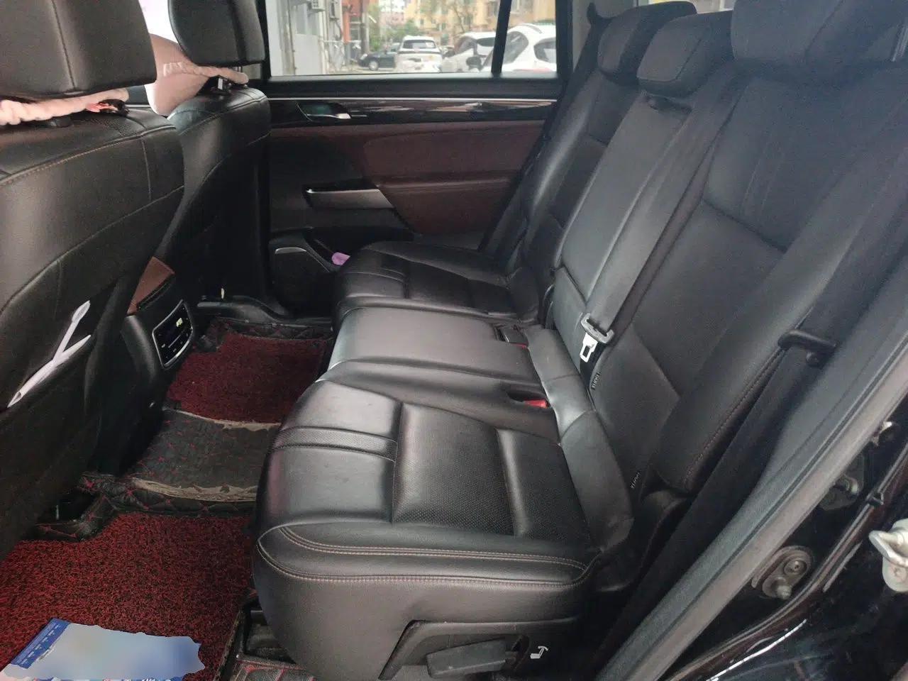 GAC Trumpchi GS8 2017 320T Two-Wheel Drive Luxury Smart Connectivity Version (7 Seats) — миниатюра 17