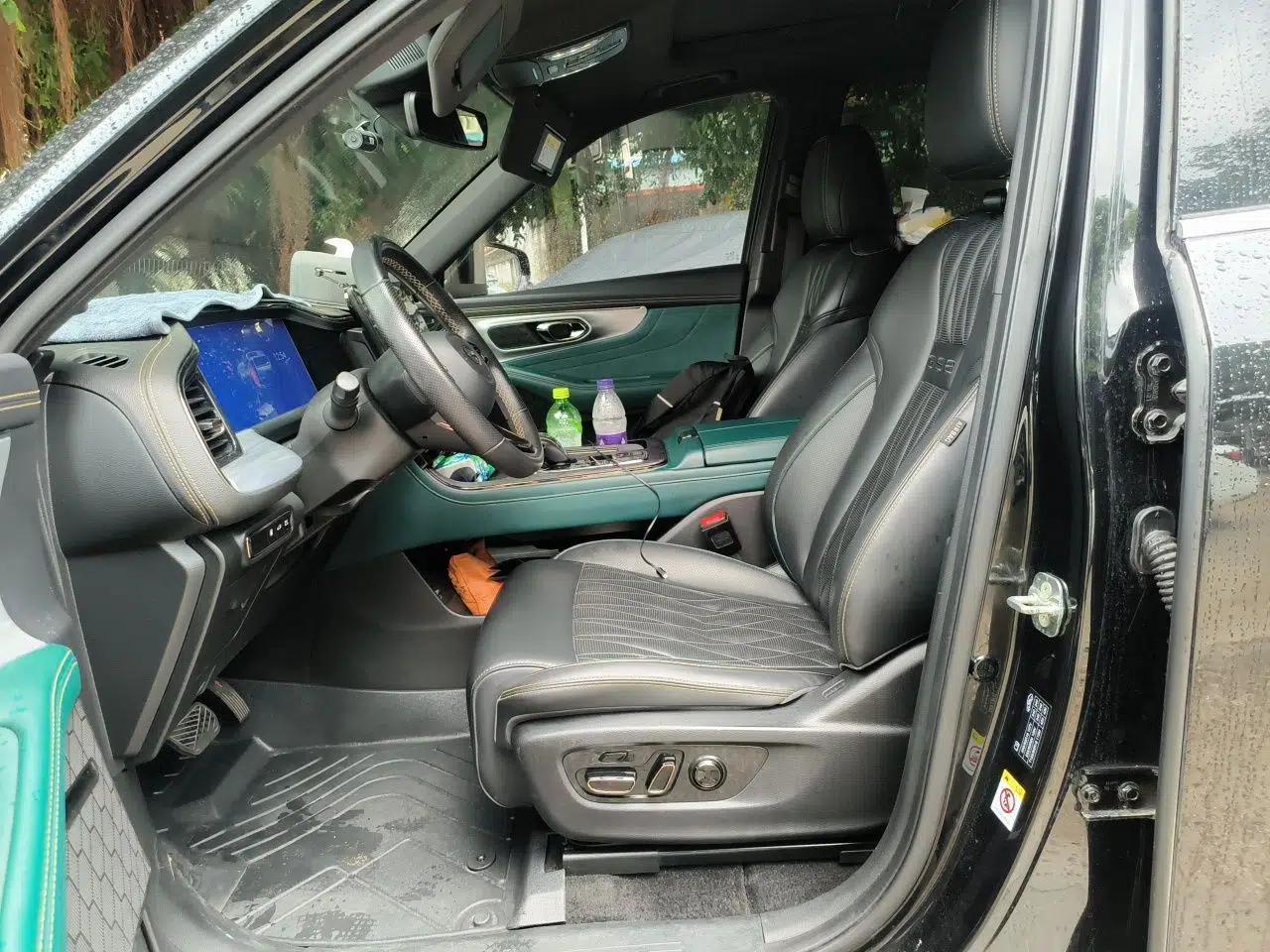 GAC Trumpchi GS8 2022 Dual-Engine Series 2.0TM Two-Wheel Drive Prestige Edition (7 Seats) — миниатюра 15