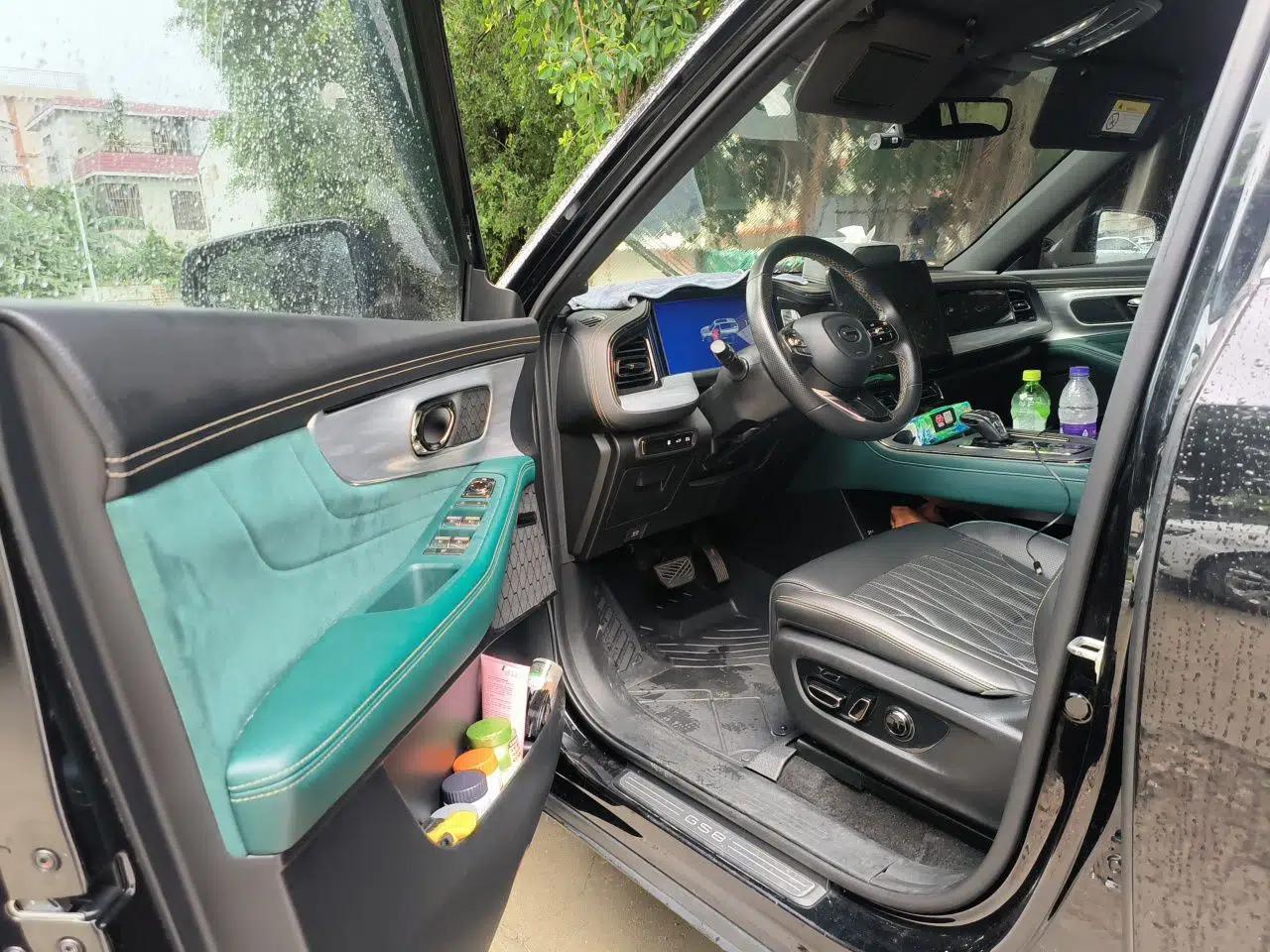 GAC Trumpchi GS8 2022 Dual-Engine Series 2.0TM Two-Wheel Drive Prestige Edition (7 Seats) — миниатюра 16