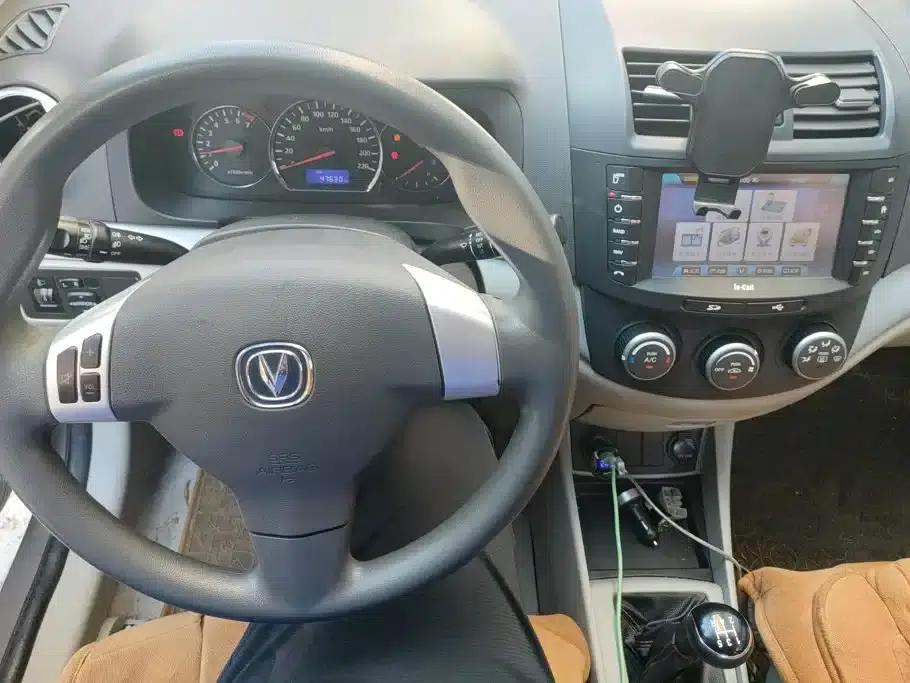 Yuexiang V5 2012 1.5L Manual Dream Edition — миниатюра 12