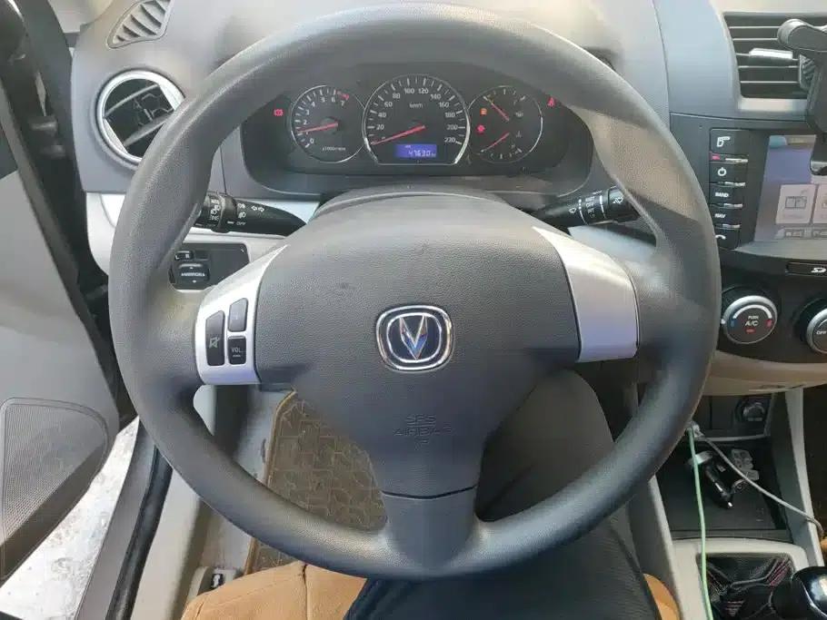 Yuexiang V5 2012 1.5L Manual Dream Edition — миниатюра 15