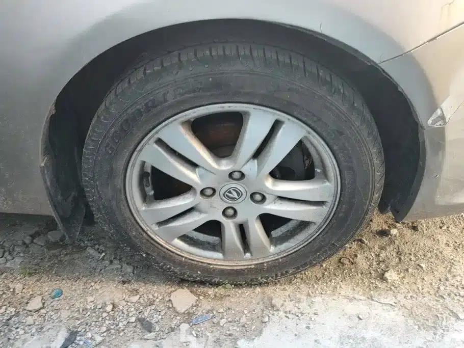 Yuexiang V5 2012 1.5L Manual Dream Edition — миниатюра 6
