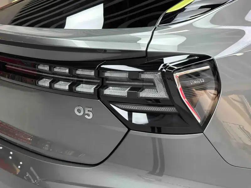 Lynk & Co 05 2020 2.0TD Two-Wheel Drive Halo — миниатюра 18