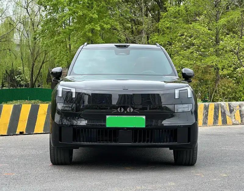 Lynk & Co 900 2025 1.5T Ultra Six-Seater — миниатюра 2