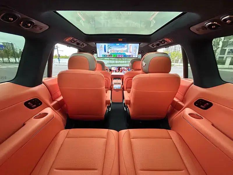 Lynk & Co 900 2025 1.5T Ultra Six-Seater — миниатюра 9