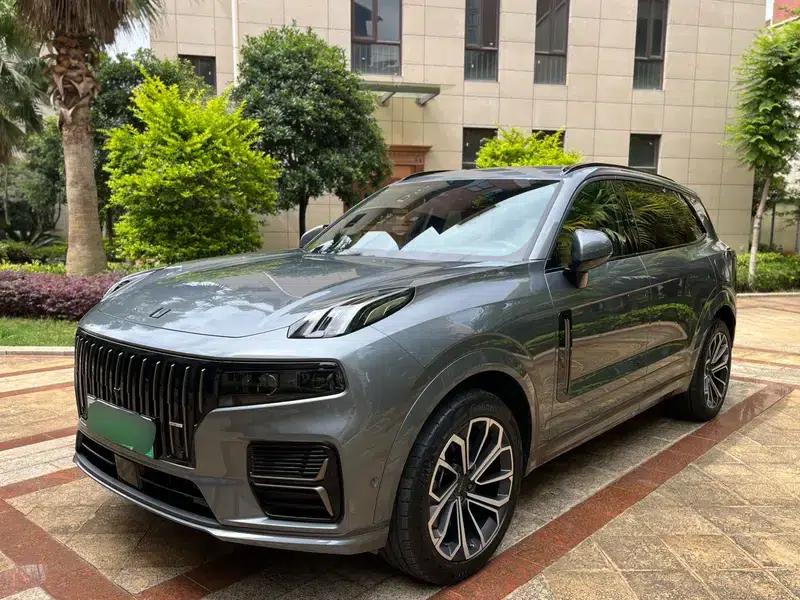 Lynk & Co 09 EM-P 2025 Model EM-P 2.0TD Five-Seat MAX — миниатюра 1