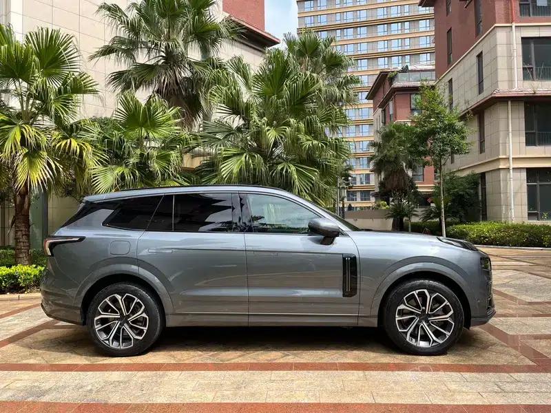 Lynk & Co 09 EM-P 2025 Model EM-P 2.0TD Five-Seat MAX — миниатюра 8