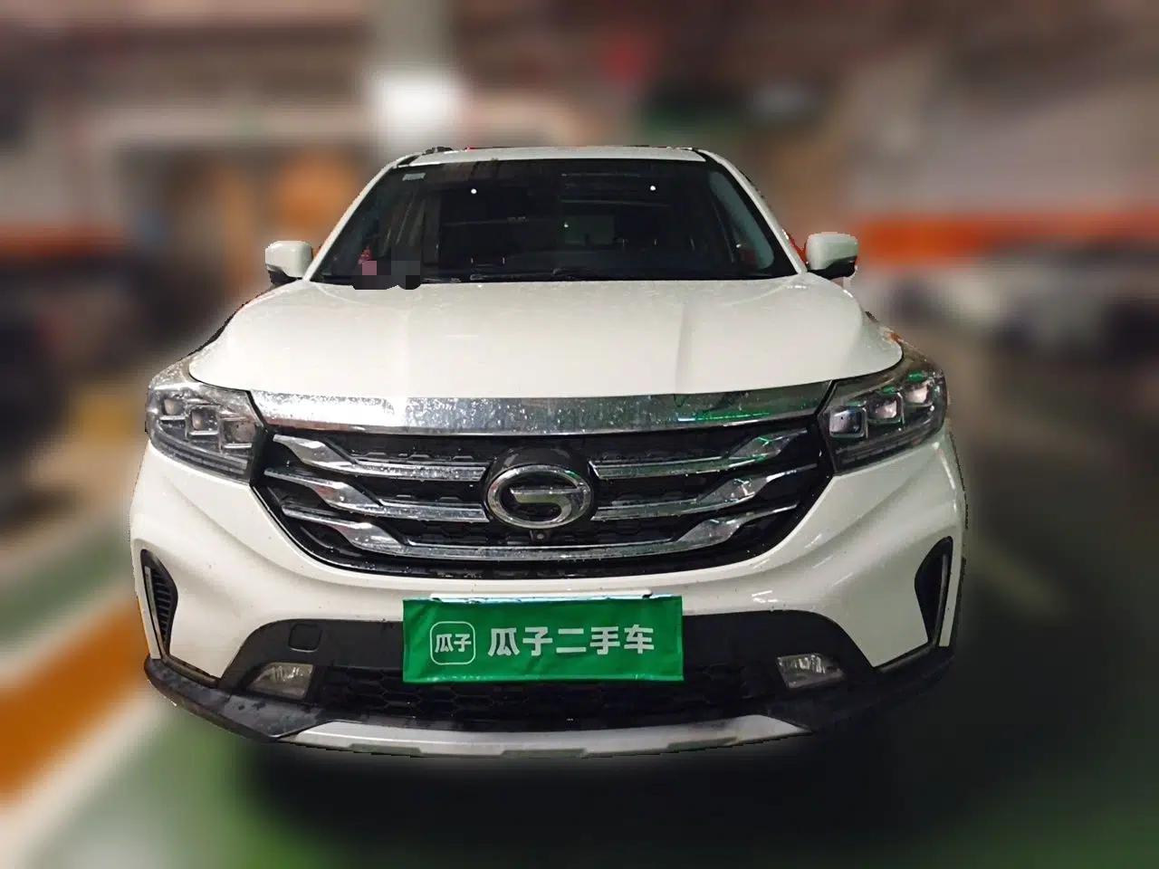 GAC Trumpchi GS4 2018 235T Automatic Two-Wheel Drive Luxury Smart Connectivity Millionth Anniversary Edition — миниатюра 2