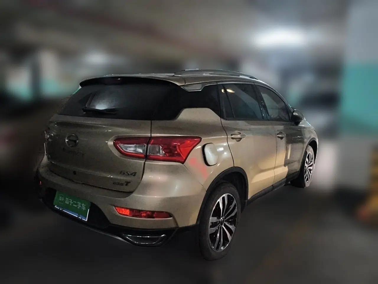 GAC Trumpchi GS4 2017 235T Automatic Two-Wheel Drive Luxury Smart Connectivity Version — миниатюра 6
