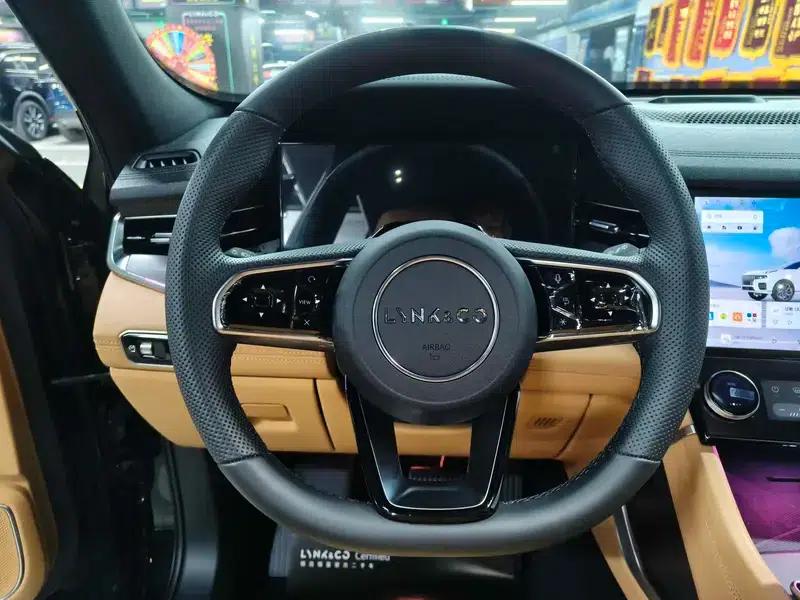 Lynk & Co 09 2024 2.0T AWD Sport Edition — миниатюра 15