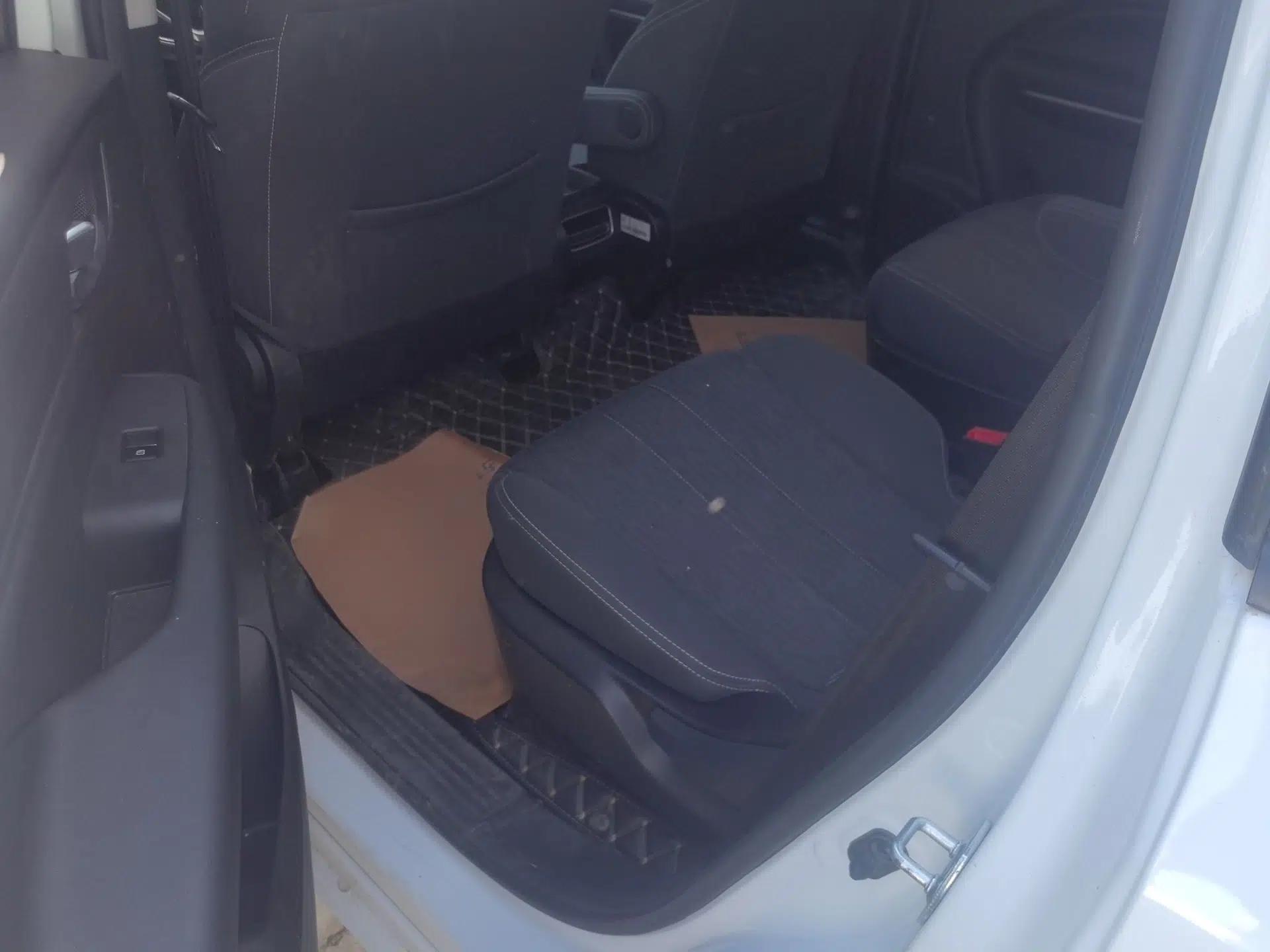 GAC Trumpchi M6 2021 270T DCT Elite Edition (7-seater) — миниатюра 13