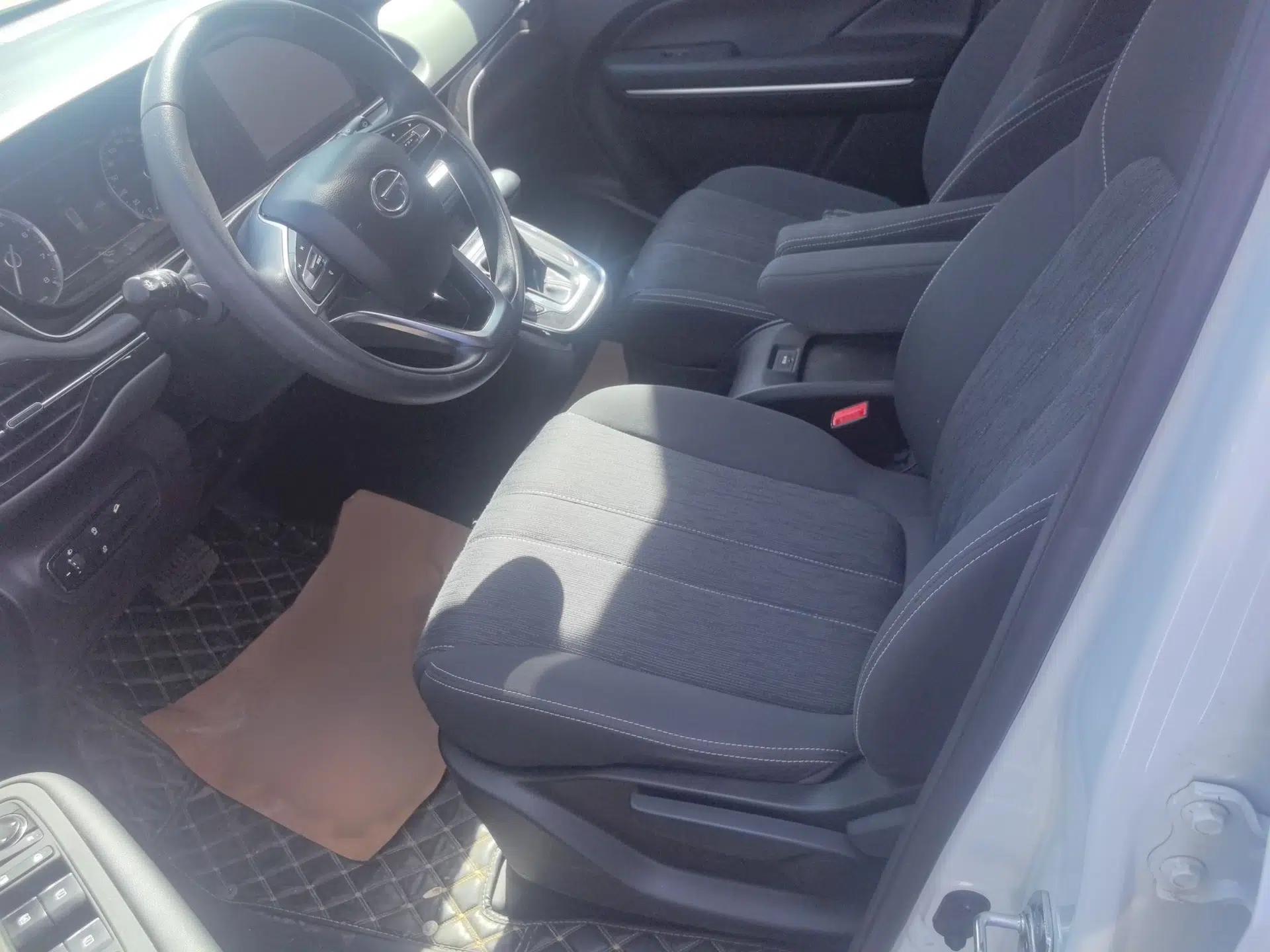GAC Trumpchi M6 2021 270T DCT Elite Edition (7-seater) — миниатюра 10
