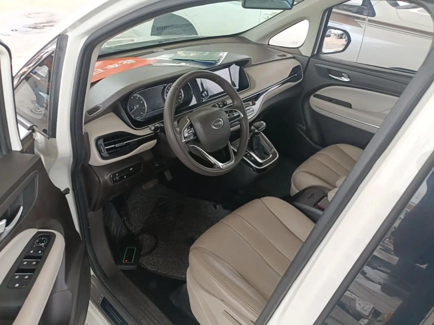 GAC Trumpchi M6 2019 270T Automatic Elite Edition (7-seater) China V Standard — миниатюра 18