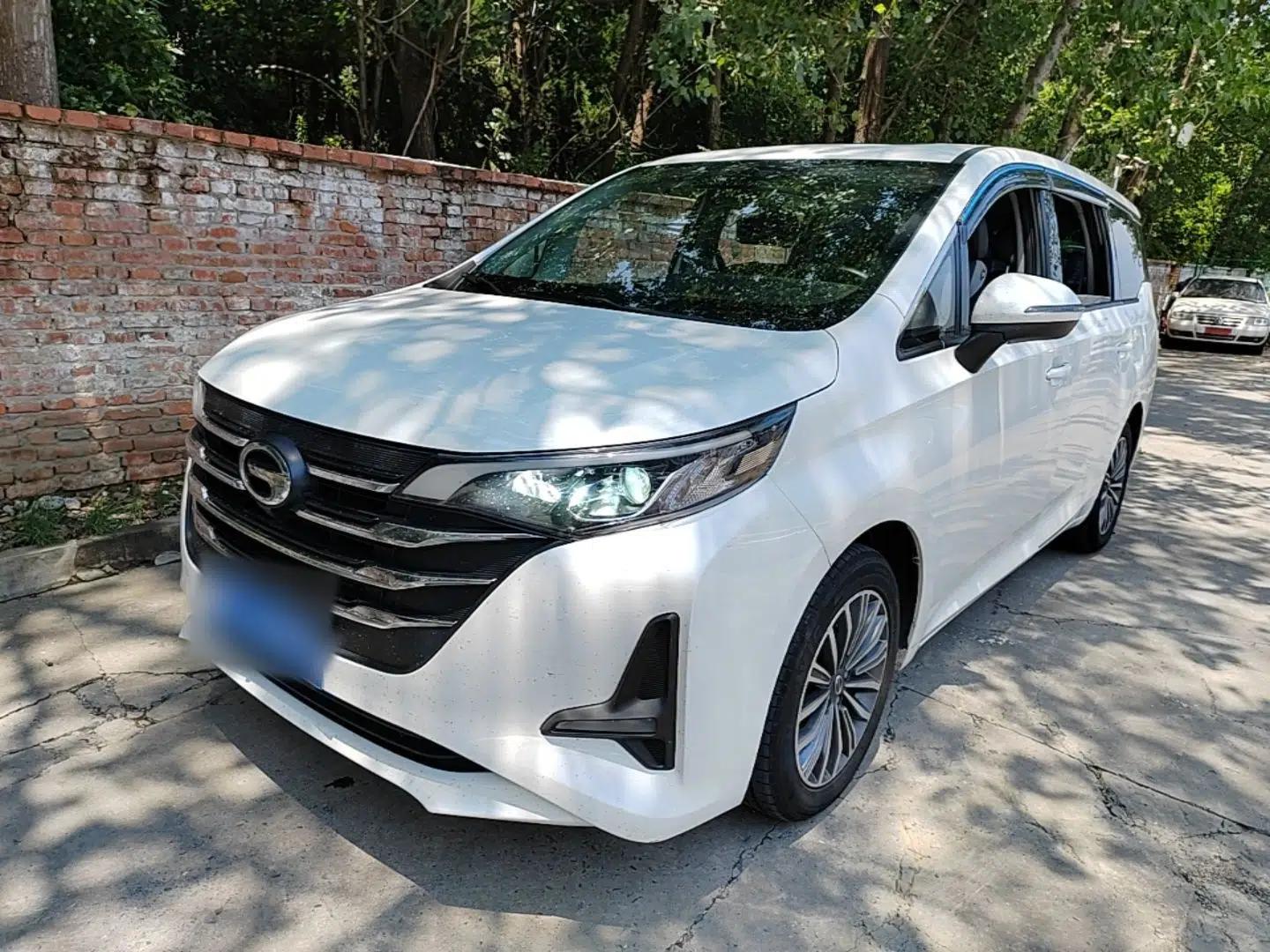 GAC Trumpchi M6 2019 270T DCT Luxury Edition (7-seater) China VI — миниатюра 1
