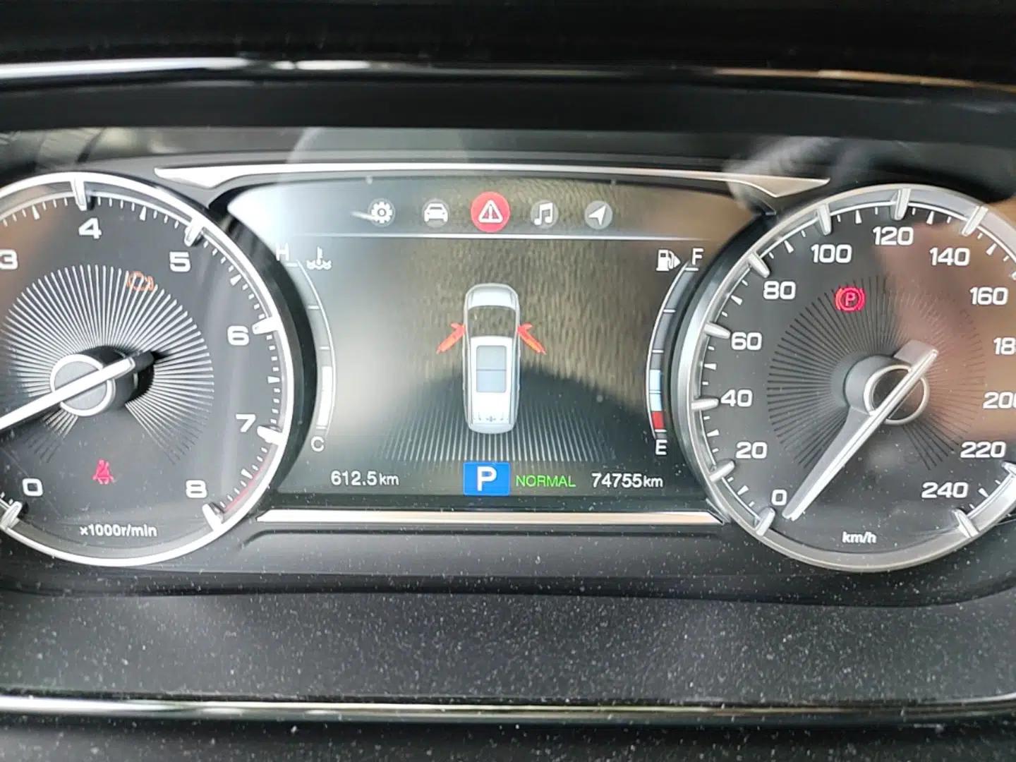 GAC Trumpchi M6 2019 270T DCT Luxury Edition (7-seater) China VI — миниатюра 14
