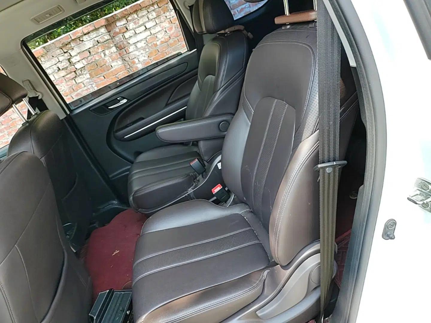 GAC Trumpchi M6 2019 270T DCT Luxury Edition (7-seater) China VI — миниатюра 20