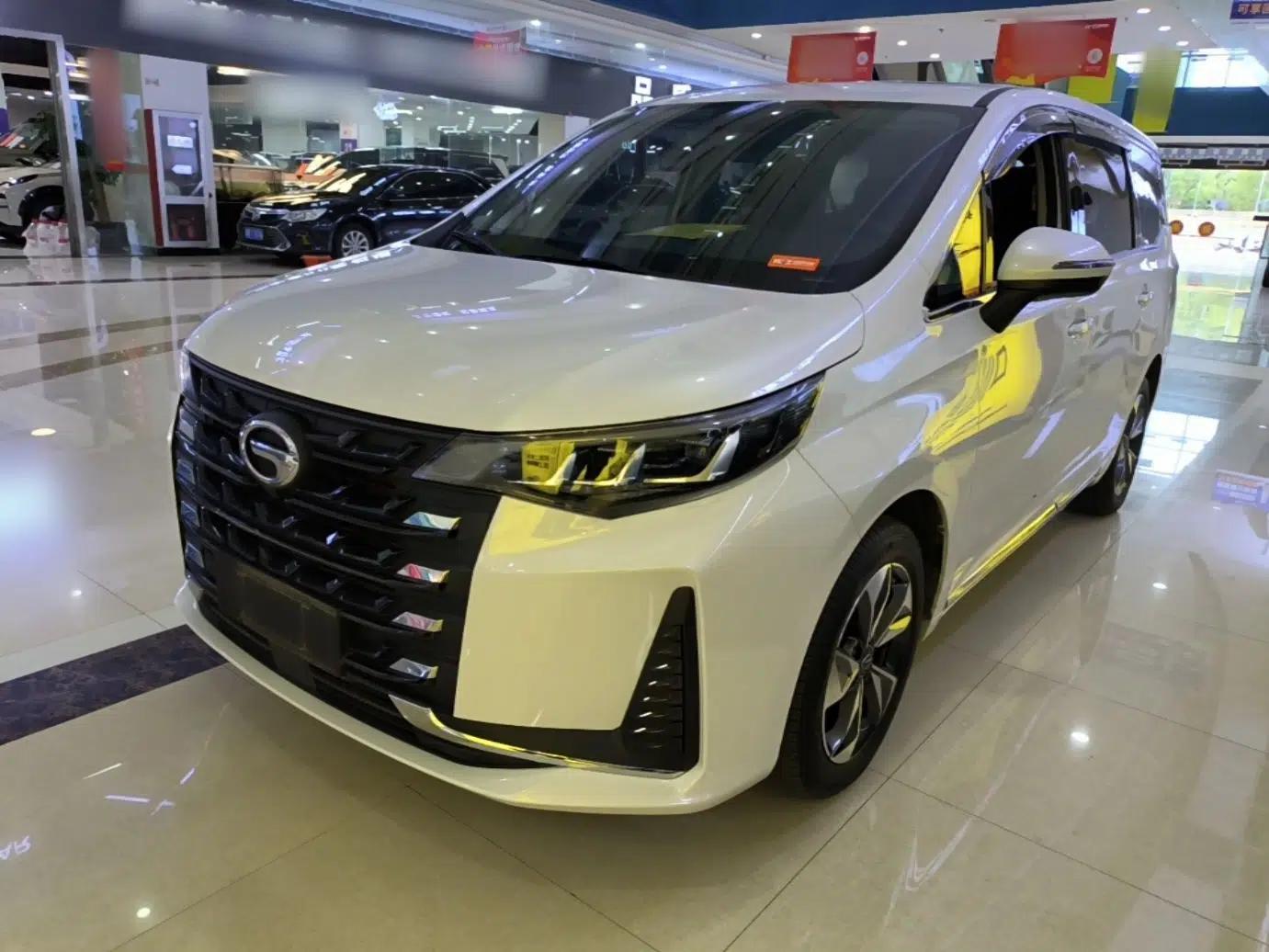 GAC Trumpchi M6 2023 PRO 270T DCT Luxury Edition — миниатюра 1